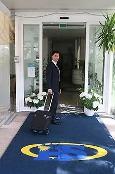 Sole 3* Ριτσιόνε